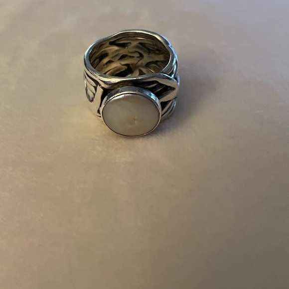 SILPADA Sterling Coin Pearl Mermaid ring EUC AUTHENTIC - Picture 3 of 8